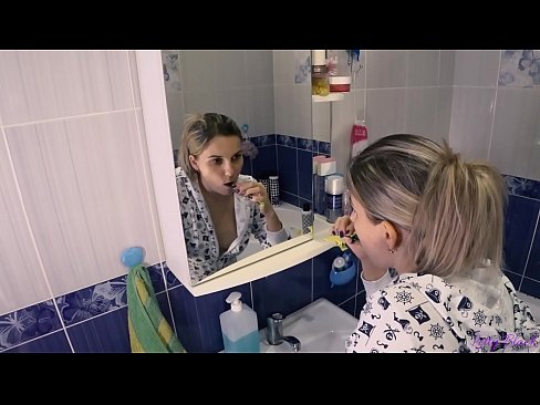 ❤️ Críochnaíonn Hack le óga i pitseámaí cum ó bhéal i asal - letty black ️❌ Físeán porn linn ️❤